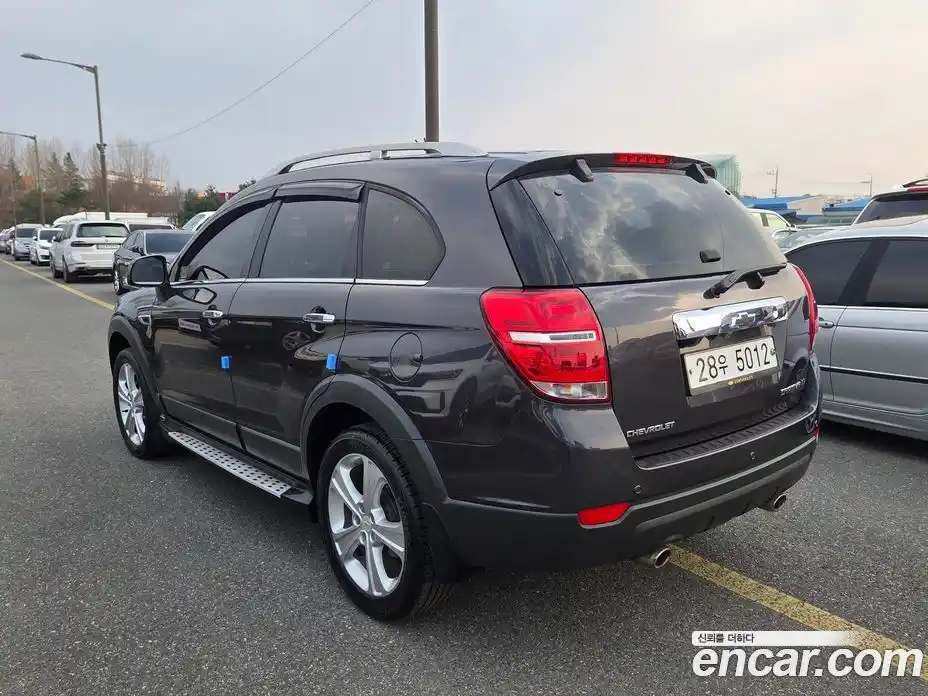 Chevrolet Captiva 2012 2.0 Автомат в Москве № 619358, фото 4