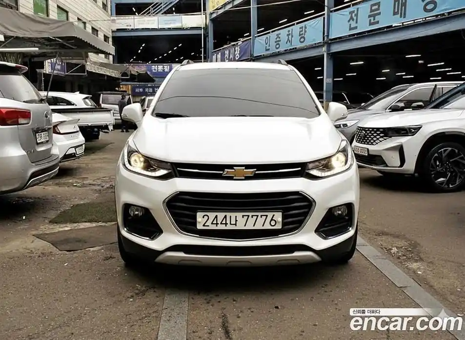 Chevrolet Trax 2018 1.4 Автомат в Москве № 619435, фото 1