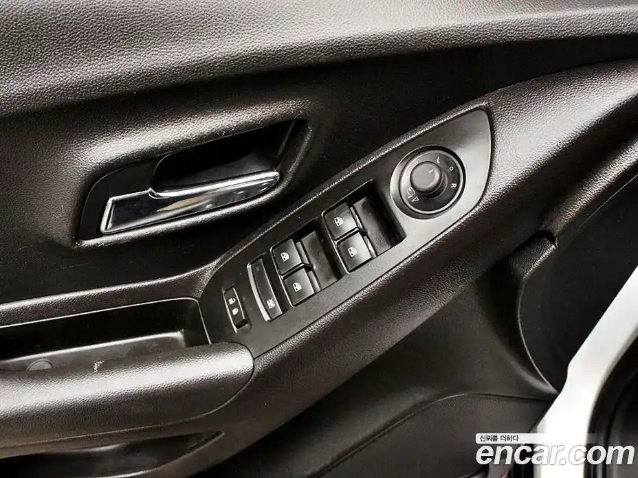 Chevrolet Trax 2018 1.4 Автомат в Москве № 619435, фото 14