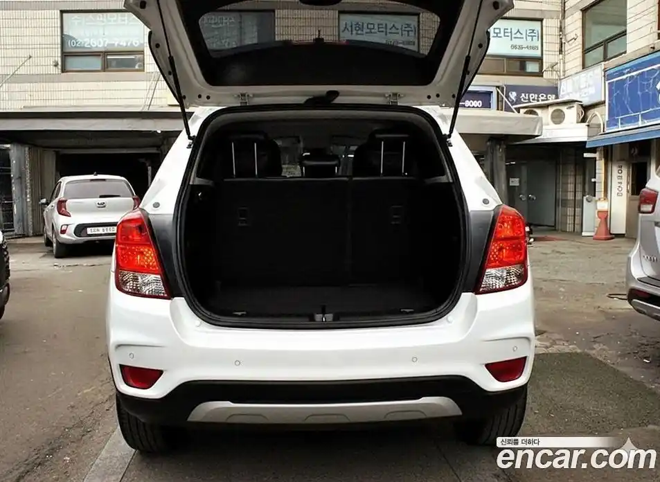 Chevrolet Trax 2018 1.4 Автомат в Москве № 619435, фото 18