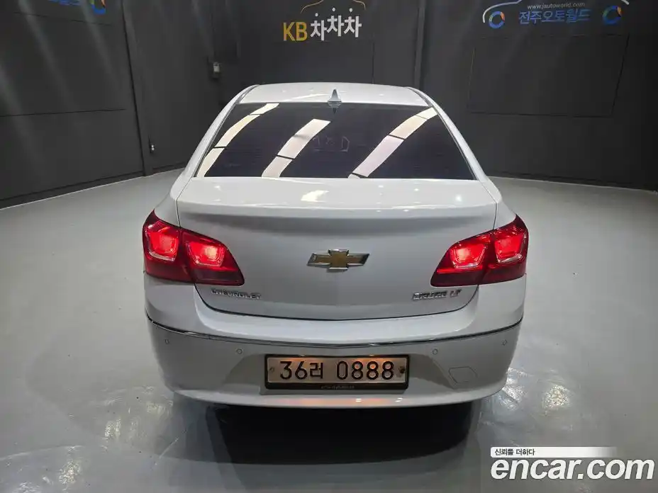Chevrolet Cruze 2016 1.8 Автомат в Москве № 619481, фото 5