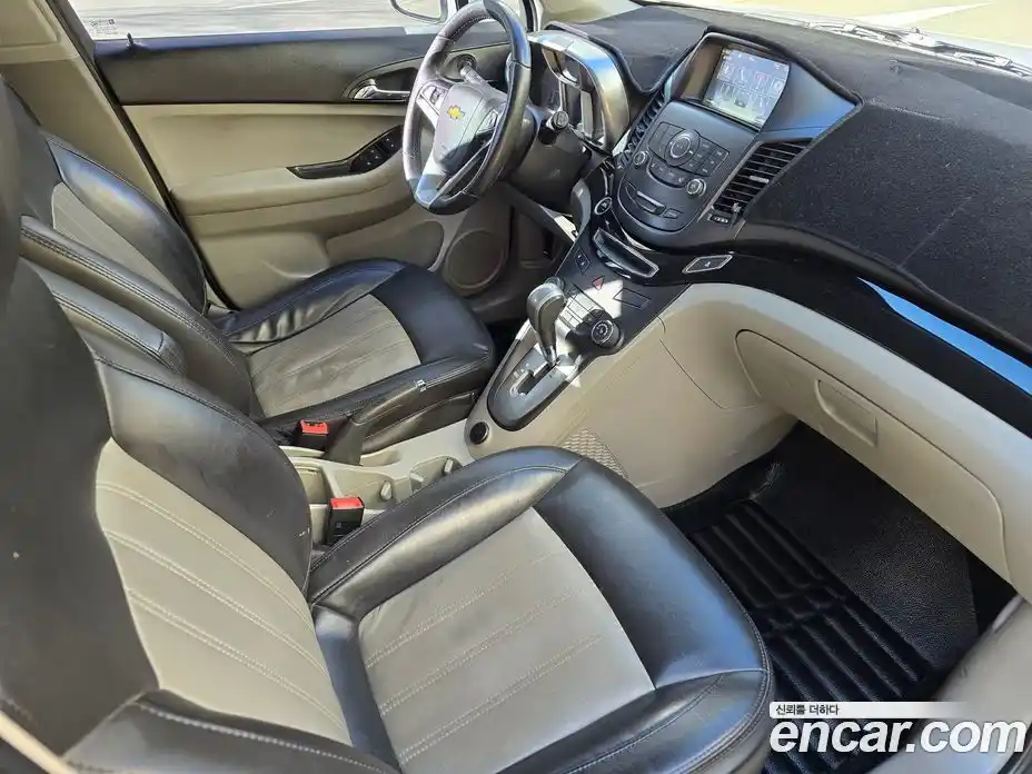 Chevrolet Orlando 2015 2.0 Автомат в Москве № 619529, фото 11