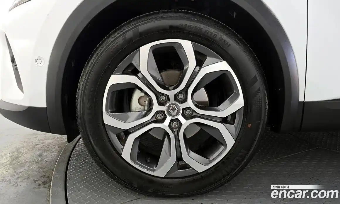 Renault Captur 2020 1.3 Автомат в Москве № 619596, фото 5