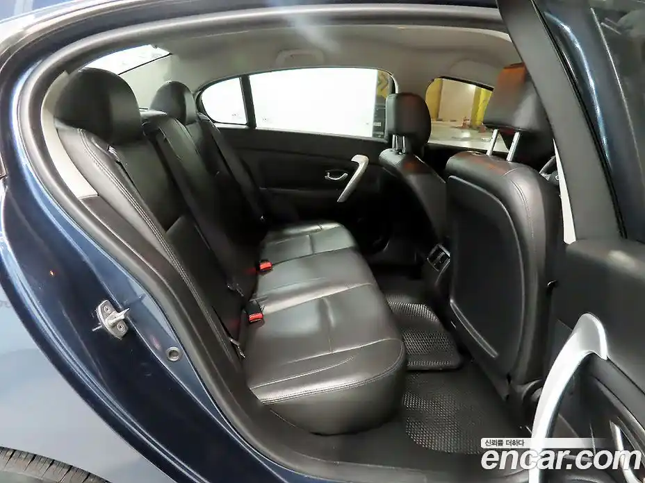 Renault SM5 2015 1.5 Автомат в Москве № 619627, фото 11