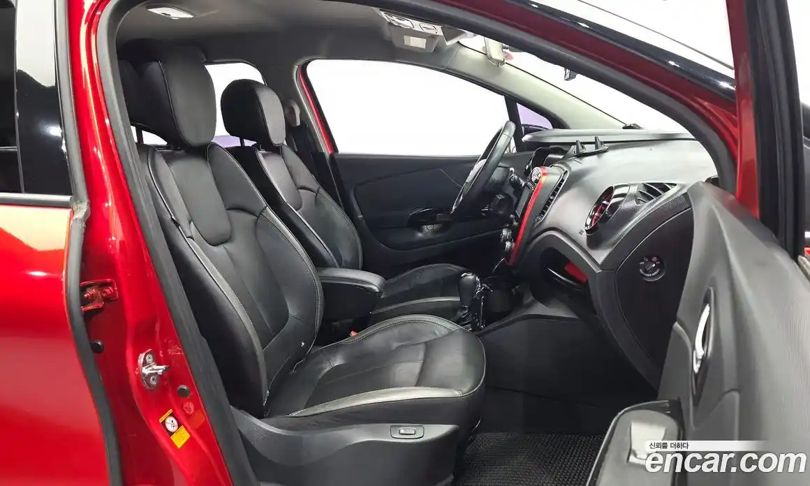 Renault QM3 2015 1.5 Автомат в Москве № 619755, фото 11