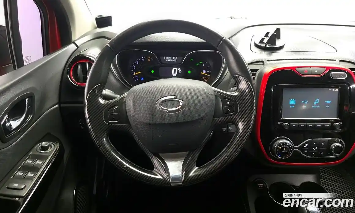 Renault QM3 2015 1.5 Автомат в Москве № 619755, фото 13