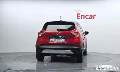 Renault QM3 2015 1.5 Автомат в Москве № 619755, миниатюра 4