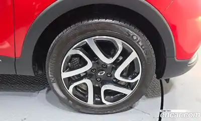 Renault QM3 2015 1.5 Автомат в Москве № 619755, миниатюра 5