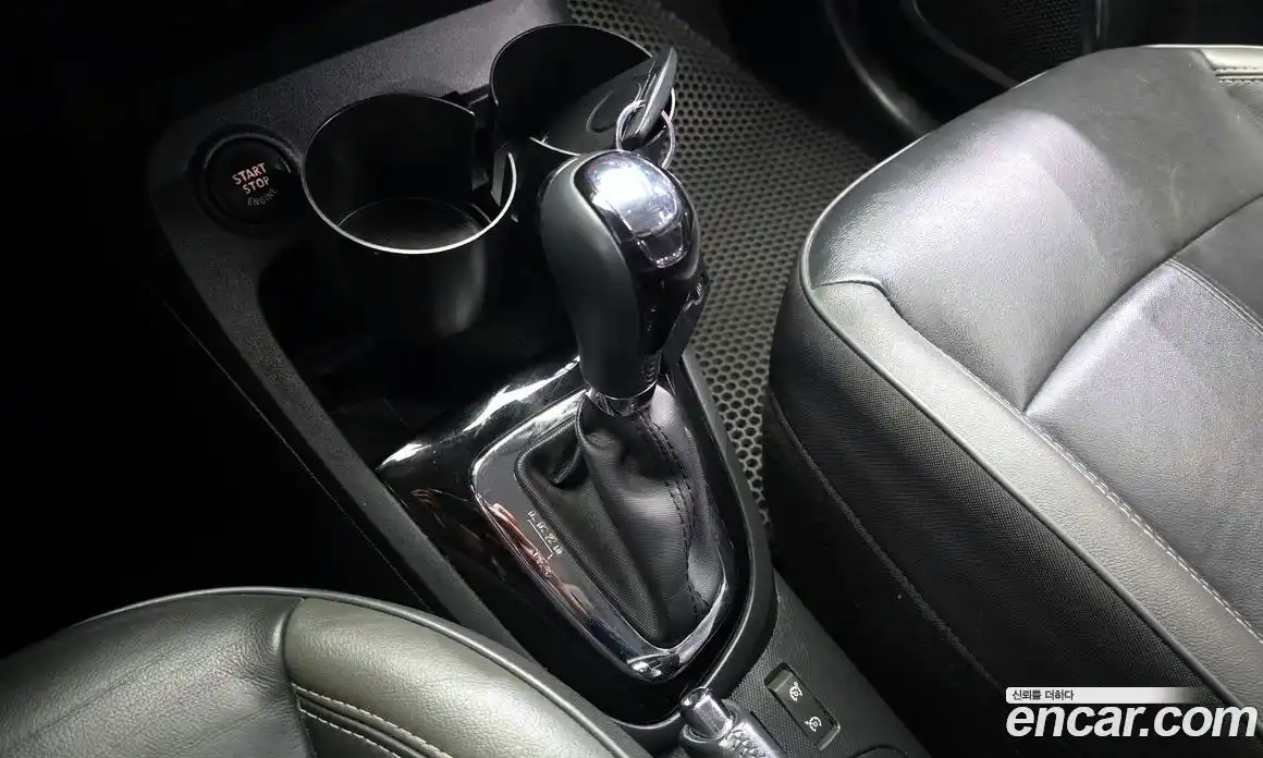 Renault QM3 2015 1.5 Автомат в Москве № 619755, фото 9