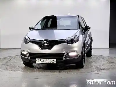 Renault QM3 2015 1.5 Автомат в Москве № 619846, миниатюра 2