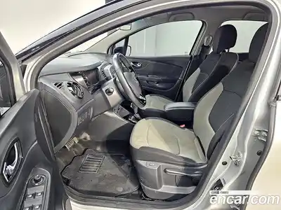 Renault QM3 2015 1.5 Автомат в Москве № 619846, миниатюра 8