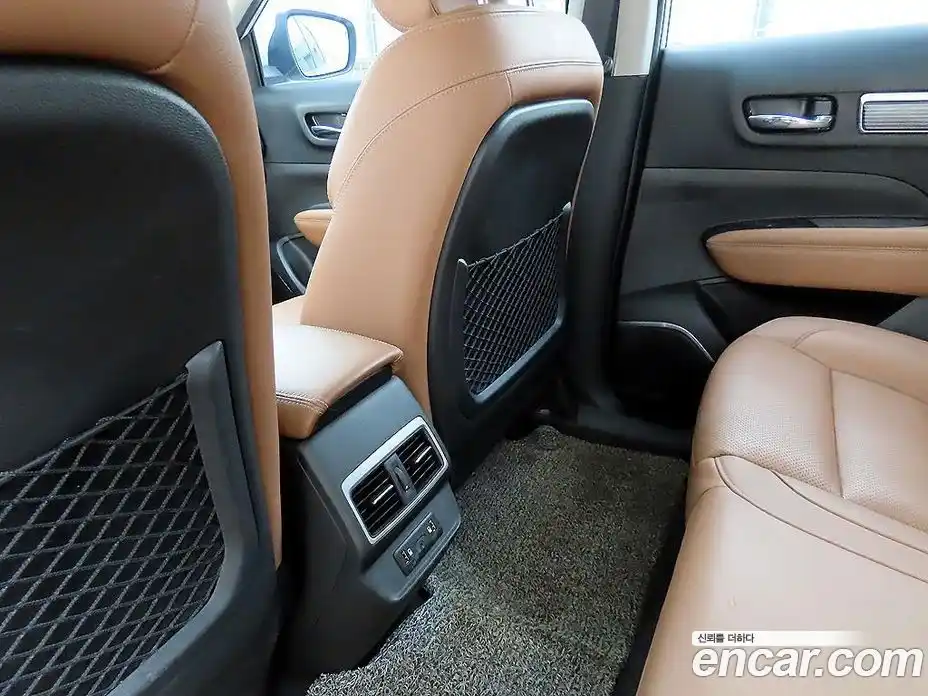 Renault QM6 2022 2.0 Автомат в Москве № 620231, фото 15