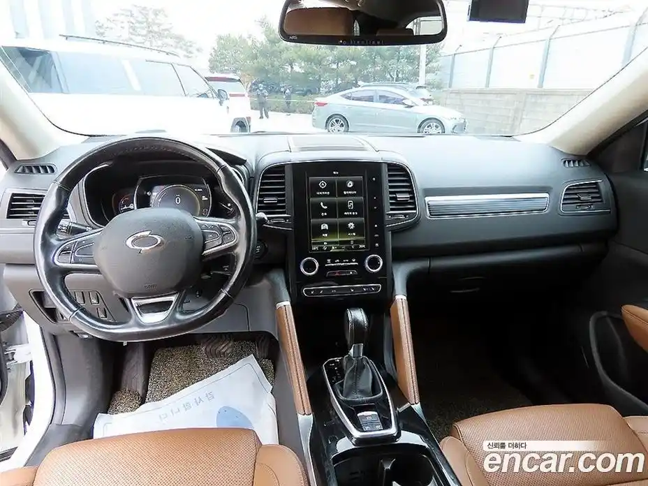 Renault QM6 2022 2.0 Автомат в Москве № 620231, фото 7