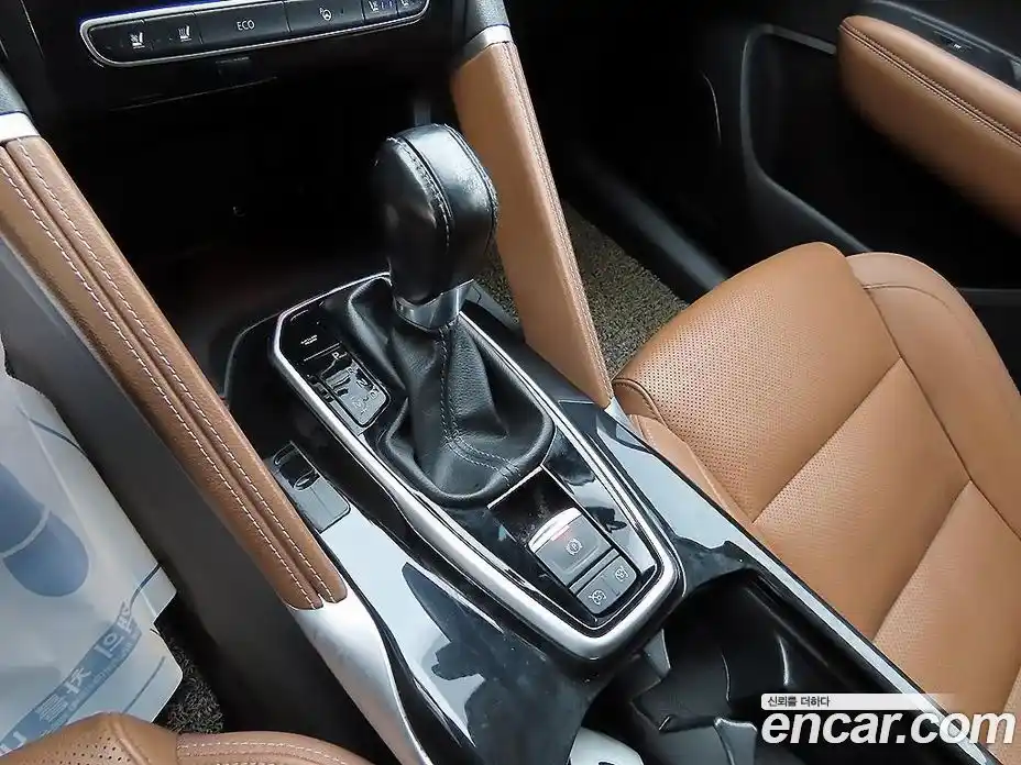 Renault QM6 2022 2.0 Автомат в Москве № 620231, фото 10