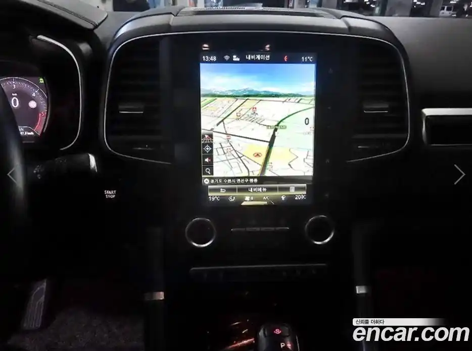 Renault QM6 2017 2.0 Автомат в Москве № 620265, фото 11