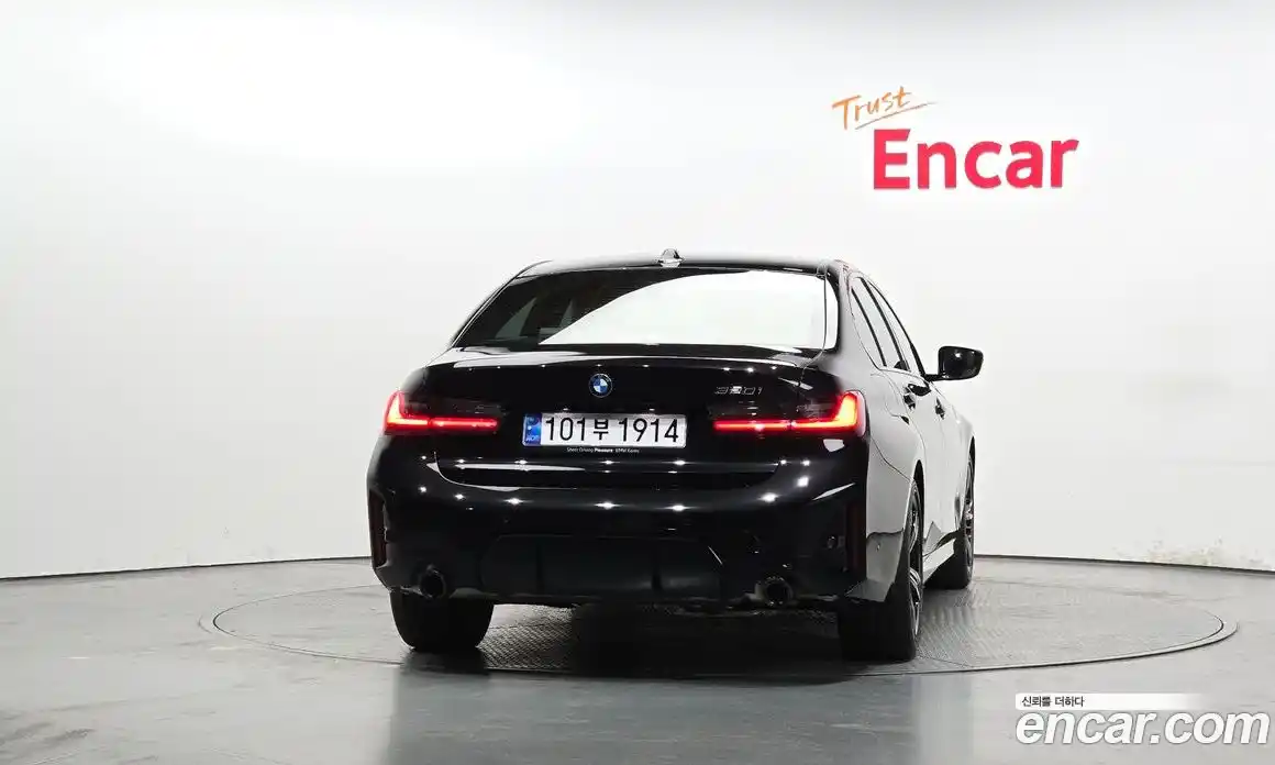 BMW 3-Series 2024 2.0 Автомат в Москве № 620411, фото 5