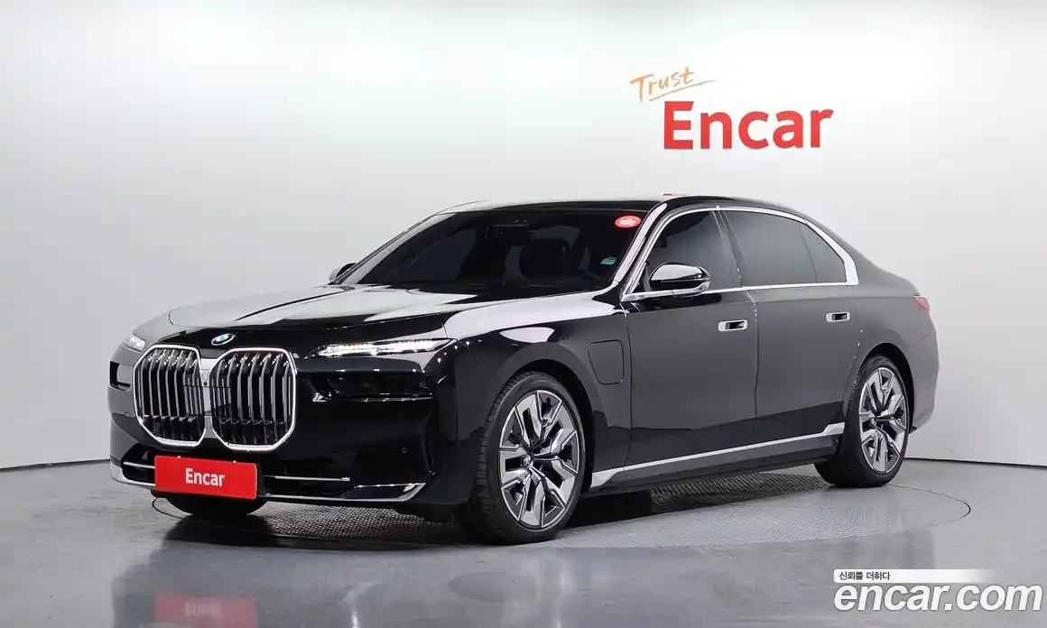 BMW 7-Series 2023 3.0 Автомат в Москве № 620864, фото 1