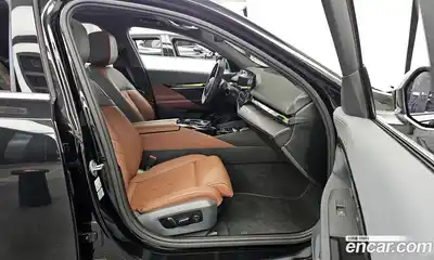 BMW 5-Series 2024 2.0 Автомат в Москве № 620935, миниатюра 11