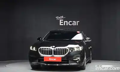 BMW 5-Series 2024 2.0 Автомат в Москве № 620935, миниатюра 3