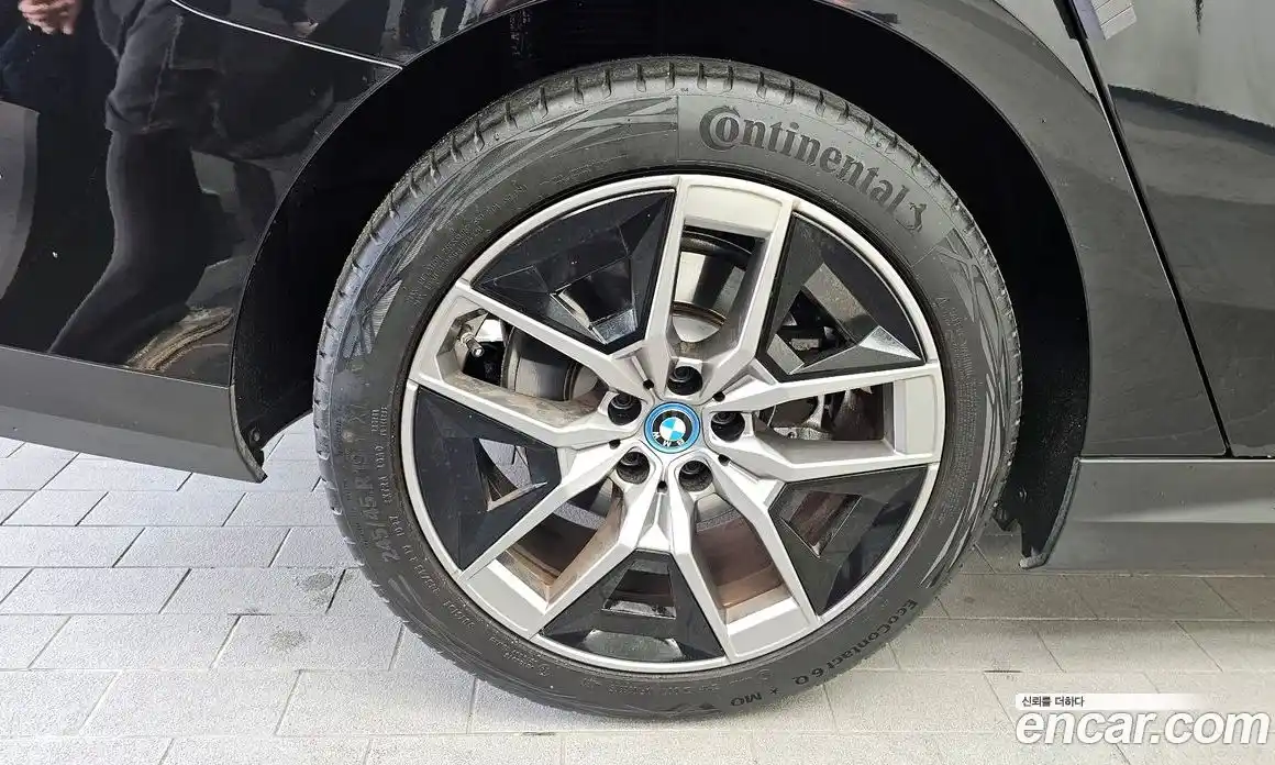 BMW 5-Series 2024 2.0 Автомат в Москве № 620935, фото 5