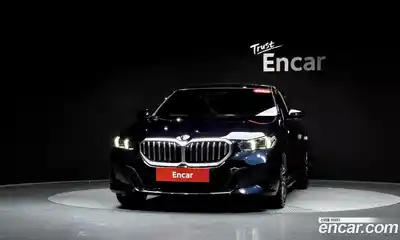 BMW 5-Series 2024 2.0 Автомат в Москве № 620956, миниатюра 2