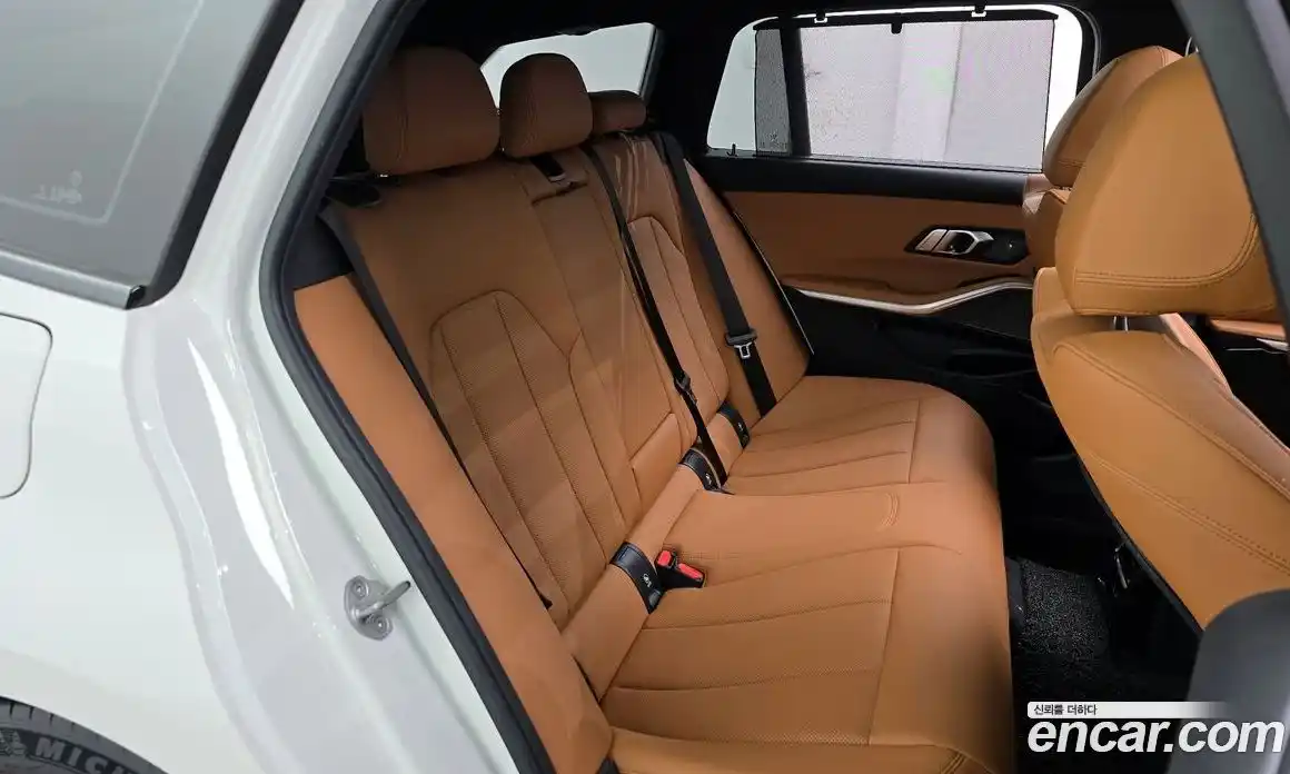 BMW 3-Series 2024 2.0 Автомат в Москве № 620979, фото 12