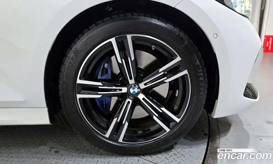 BMW 3-Series 2024 2.0 Автомат в Москве № 620979, фото 5