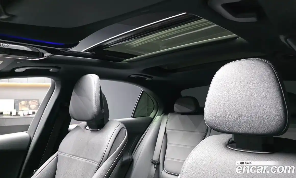 Mercedes-Benz C-Class 2024 2.0 Автомат в Москве № 623001, фото 19