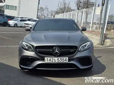 Mercedes-Benz E-Class 2019 4.0 Автомат в Москве № 623621, миниатюра 2