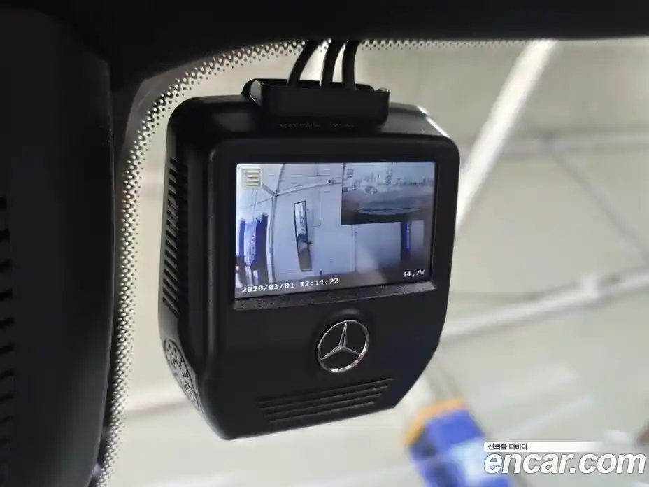 Mercedes-Benz E-Class 2019 4.0 Автомат в Москве № 623621, фото 9