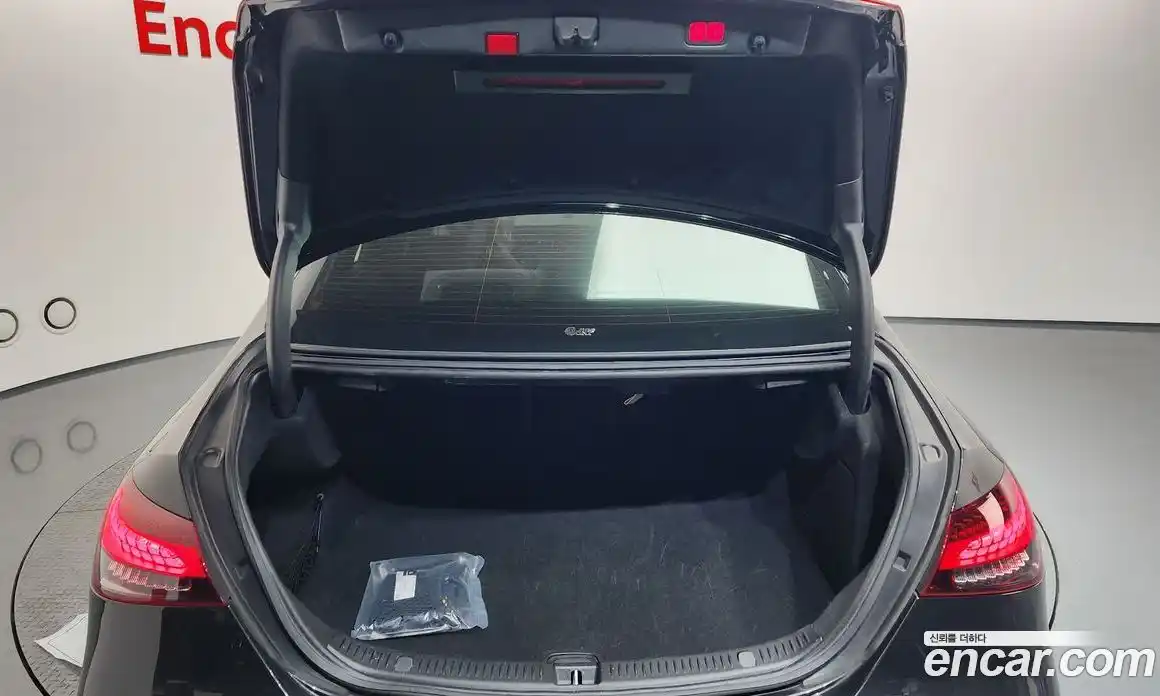 Mercedes-Benz E-Class 2021 1.9 Автомат в Москве № 623633, фото 20