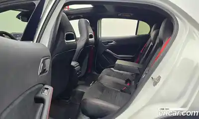 Mercedes-Benz GLA-Class 2019 2.0 Автомат в Москве № 623761, миниатюра 12