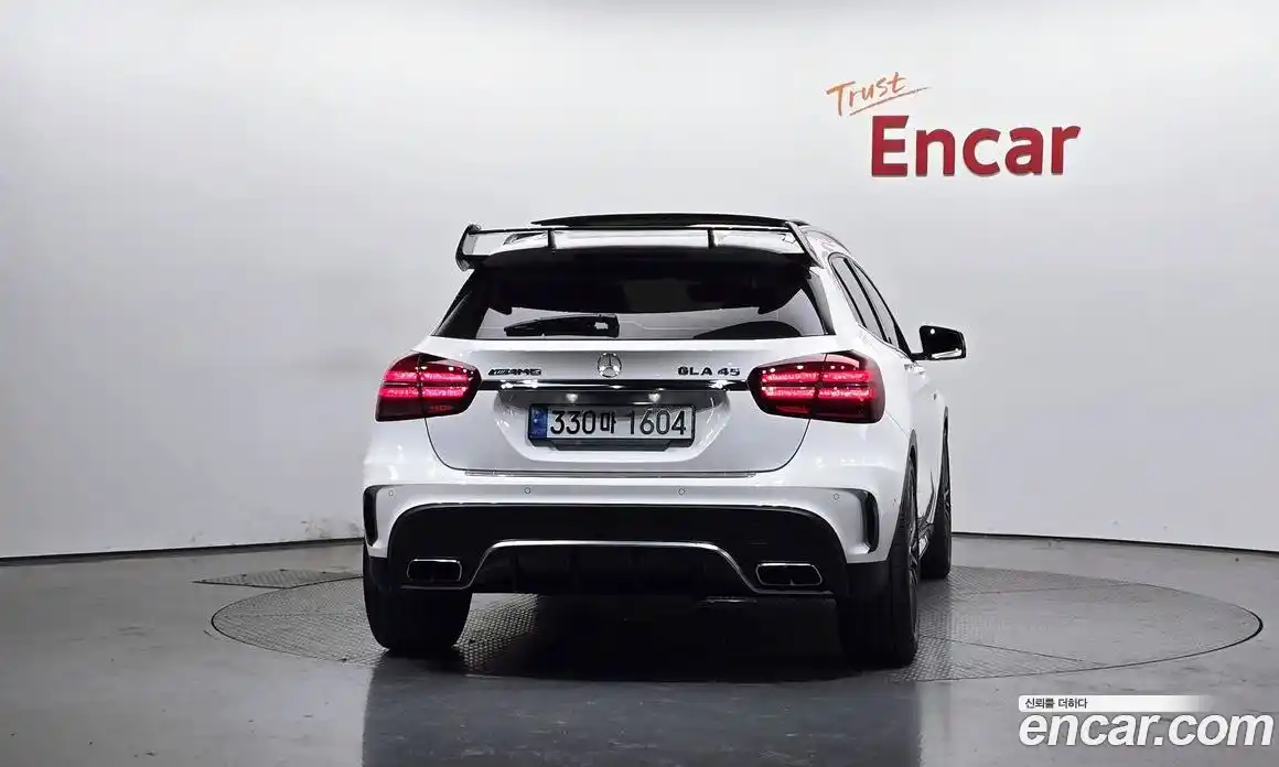 Mercedes-Benz GLA-Class 2019 2.0 Автомат в Москве № 623761, фото 4