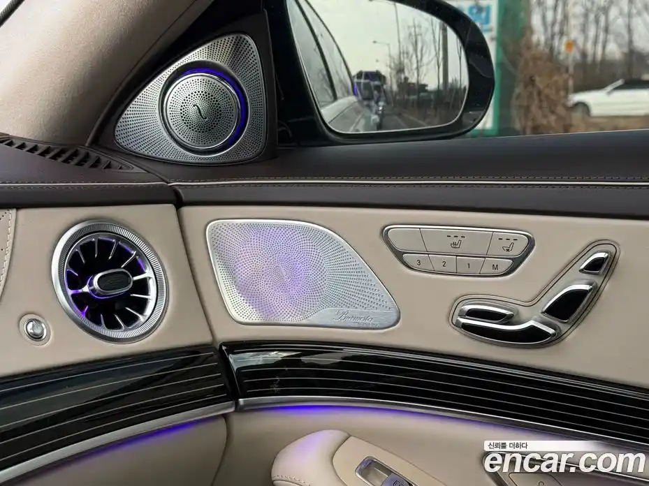 Mercedes-Benz S-Class 2018 4.0 Автомат в Москве № 624153, фото 11