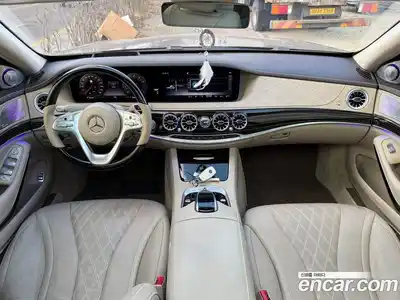 Mercedes-Benz S-Class 2018 4.0 Автомат в Москве № 624153, миниатюра 3