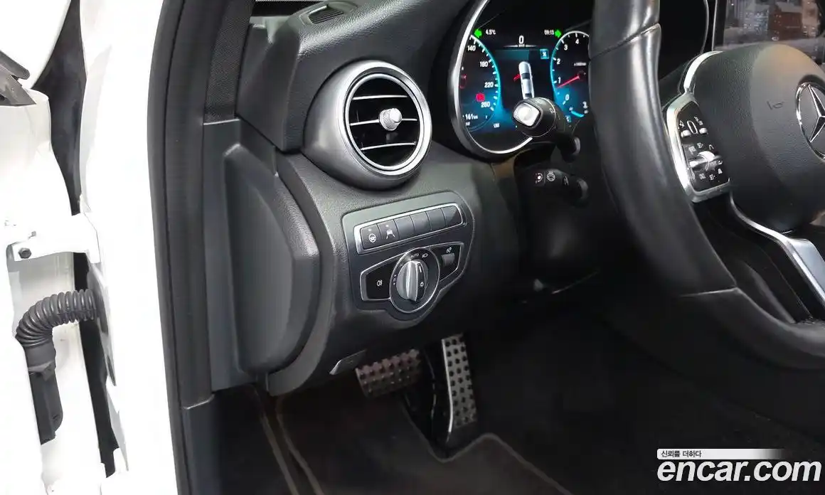 Mercedes-Benz C-Class 2021 2.0 Автомат в Москве № 624482, фото 12