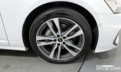 Audi A6 2023 2.0 Автомат в Москве № 624695, миниатюра 5