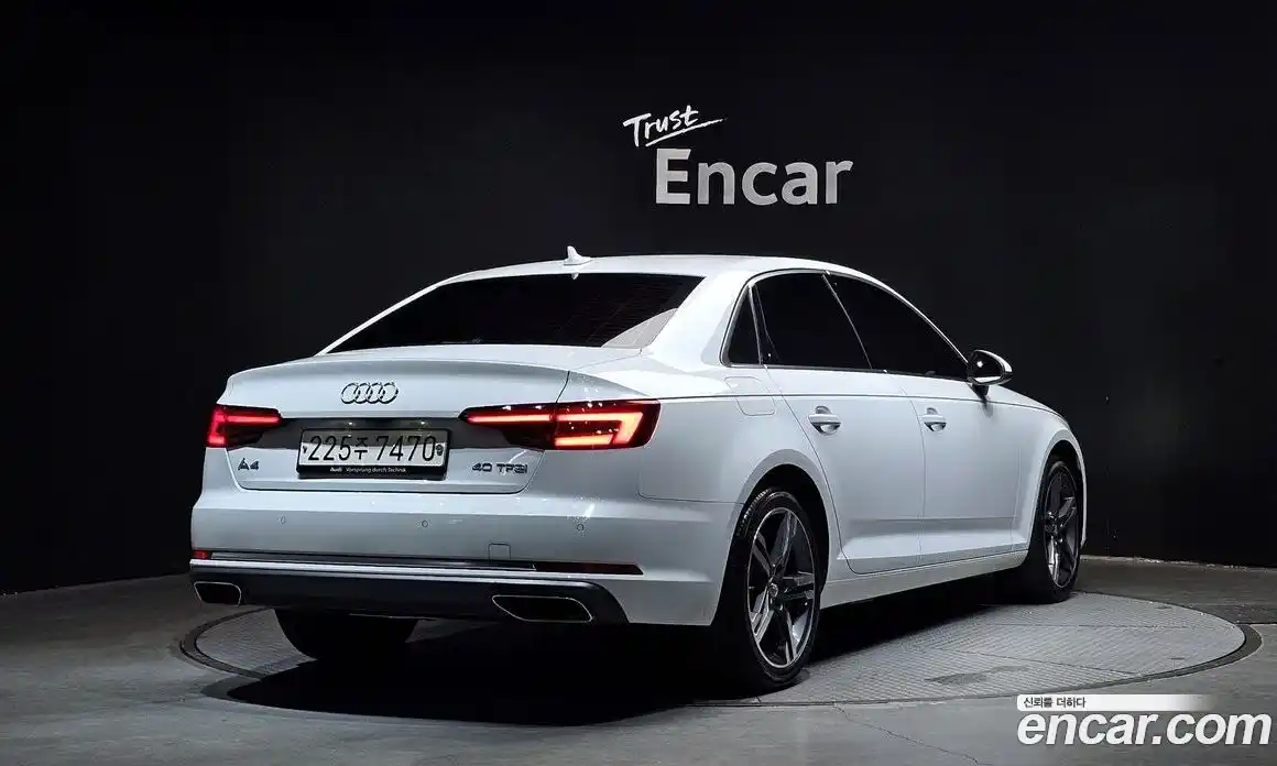 Audi A4 2019 2.0 Автомат в Москве № 625028, фото 2