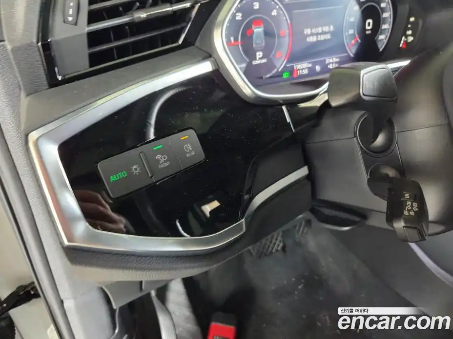 Audi Q3 2020 2.0 Автомат в Москве № 625985, фото 9