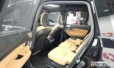 Volvo XC90 2024 2.0 Автомат в Москве № 626212, миниатюра 11