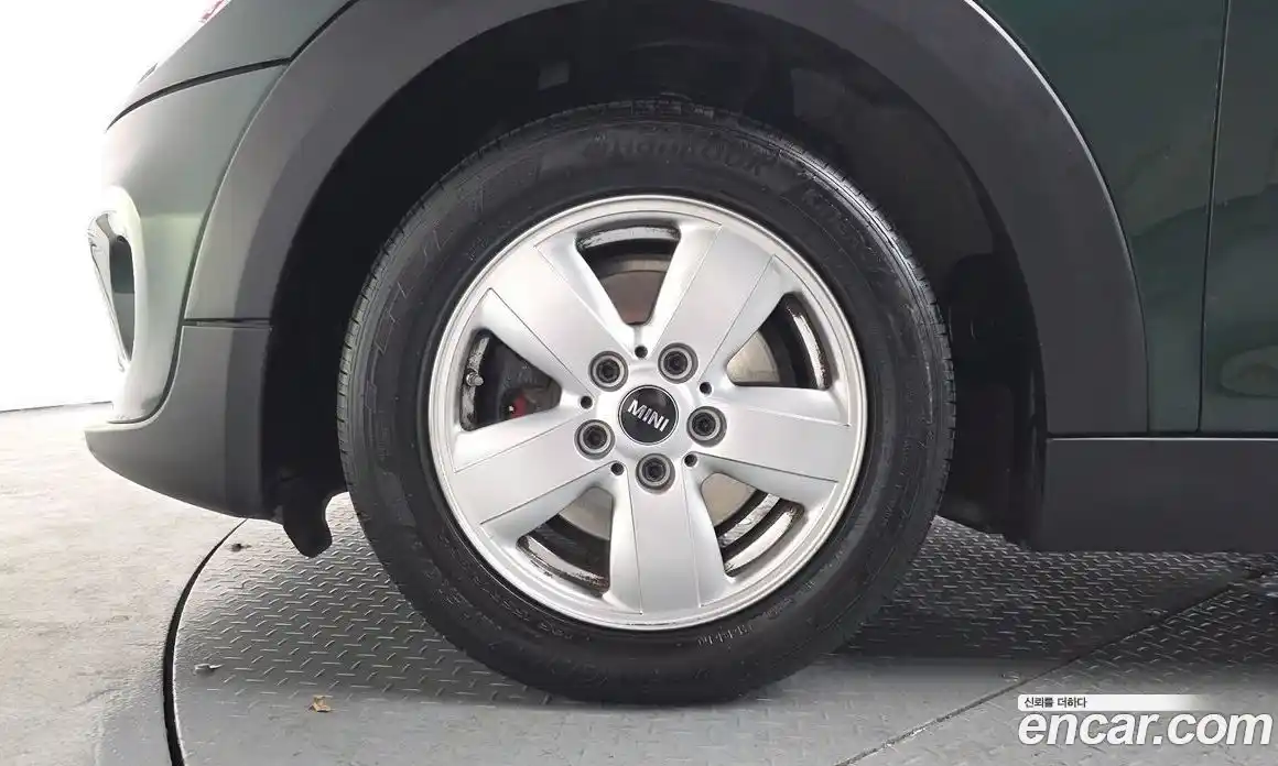 Mini Cooper 2017 1.5 Автомат в Москве № 628216, фото 4