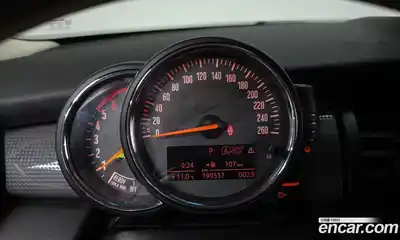 Mini Cooper 2017 1.5 Автомат в Москве № 628216, миниатюра 7