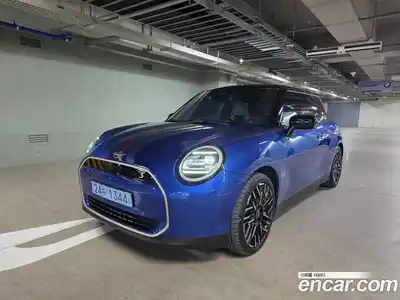 Mini Cooper, 2024