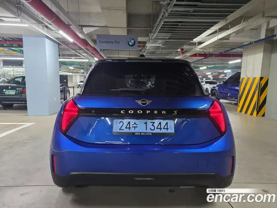 Mini Cooper 2024 Автомат в Москве № 628234, фото 4