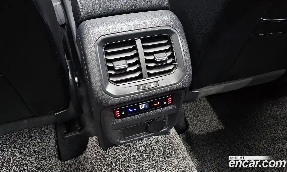 Volkswagen Tiguan 2023 2.0 Автомат в Москве № 628880, фото 18