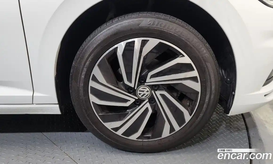 Volkswagen Jetta 2020 1.4 Автомат в Москве № 628910, фото 4