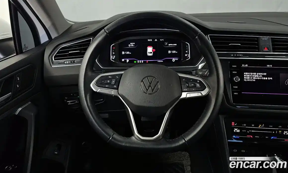 Volkswagen Tiguan 2022 2.0 Автомат в Москве № 628950, фото 13