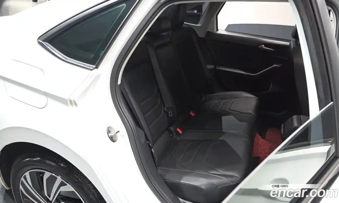 Volkswagen Jetta 2021 1.4 Автомат в Москве № 629063, фото 10