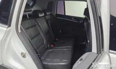 Volkswagen Tiguan 2015 2.0 Автомат в Москве № 629209, миниатюра 12