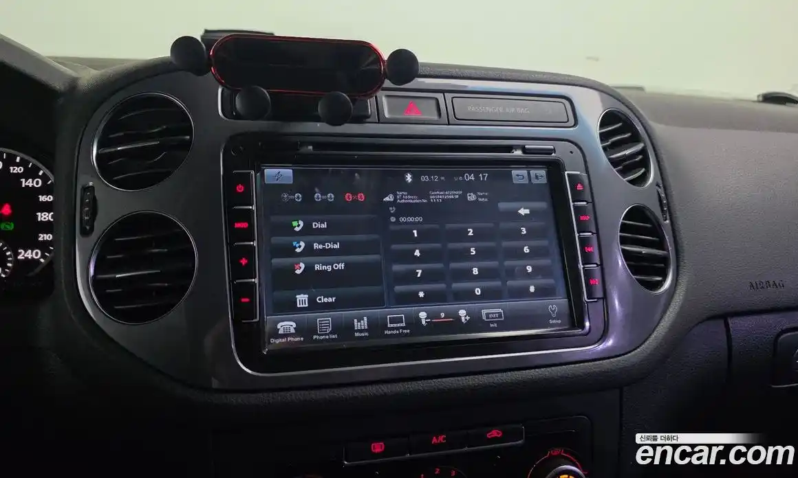 Volkswagen Tiguan 2015 2.0 Автомат в Москве № 629209, фото 16